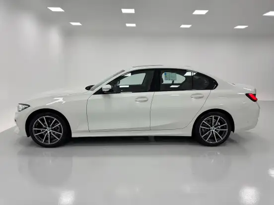 BMW-320i-2025