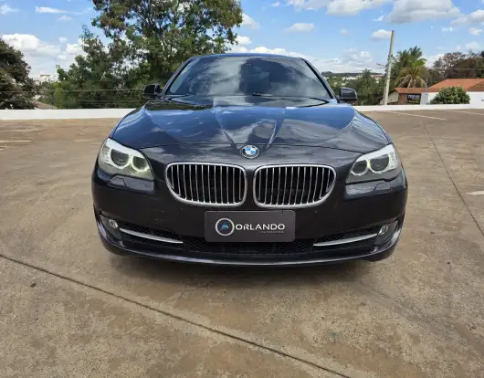 BMW-528i-2012