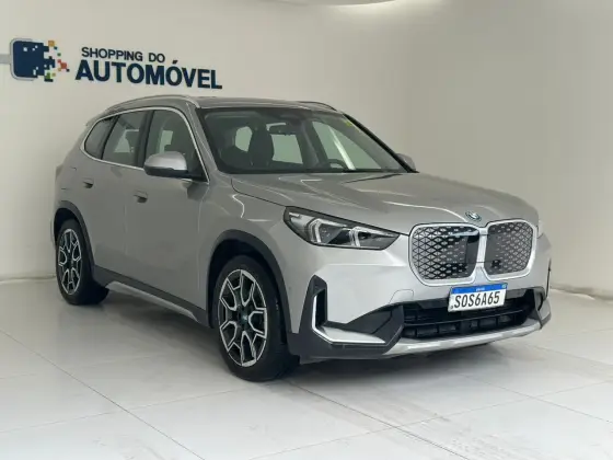 BMW iX1 ELÉTRICO eDRIVE20 X LINE BMW iX1 ELÉTRICO eDRIVE20 X LINE