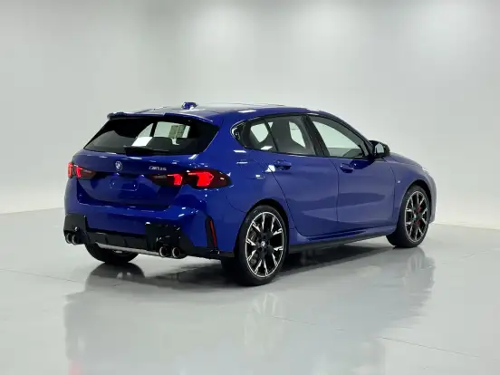 BMW-M 135i-2.0 16V TURBO GASOLINA XDRIVE STEPTRONIC BMW-M 135i-2025