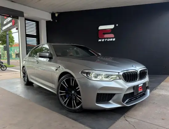 BMW M5 4.4 V8 TWIN POWER M XDRIVE STEPTRONIC BMW M5 4.4 V8 TWIN POWER M XDRIVE STEPTRONIC