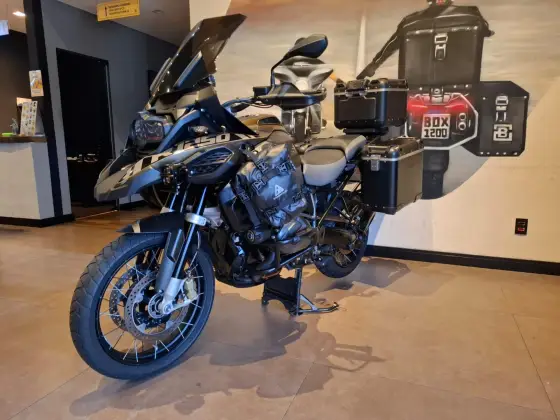 BMW R 1250 GS ADVENTURE PREMIUM + EXCLUSIVE BMW R 1250 GS ADVENTURE PREMIUM + EXCLUSIVE