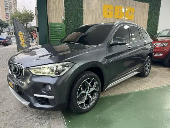 BMW X1 2.0 16V TURBO ACTIVEFLEX SDRIVE20I X-LINE 4P AUTOMÁTICO BMW X1 2.0 16V TURBO ACTIVEFLEX SDRIVE20I X-LINE 4P AUTOMÁTICO