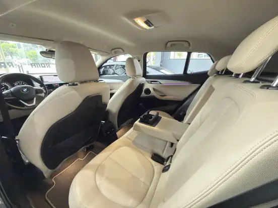 BMW-X2-2021