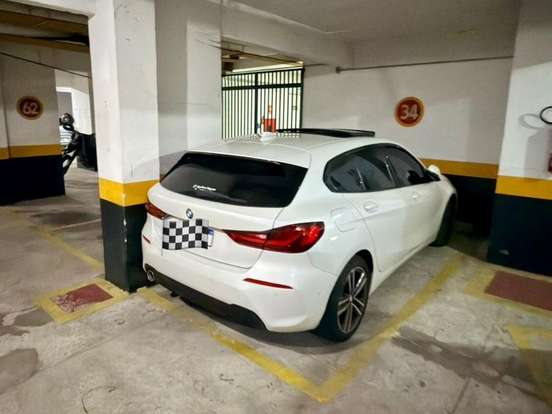 BMW-118i-1.5 12V GASOLINA SPORT GP STEPTRONIC BMW-118i-2022