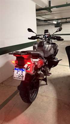 BMW-R 1300 GS ADVENTURE TRIPLE BLACK-2025
