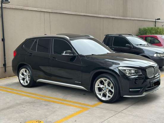 BMW-X1-2.0 16V TURBO ACTIVEFLEX SDRIVE20I X-LINE 4P AUTOMÁTICO BMW-X1-2015