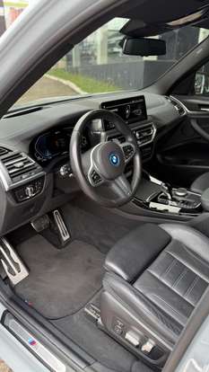 BMW-X3-2022