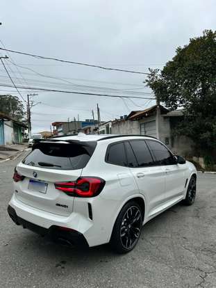 BMW-X3-2022