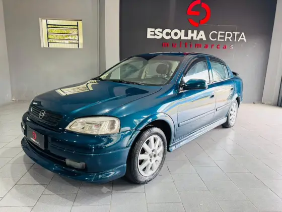 CHEVROLET ASTRA 1.8 MPFI GL 8V GASOLINA 4P MANUAL CHEVROLET ASTRA 1.8 MPFI GL 8V GASOLINA 4P MANUAL