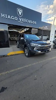 CHEVROLET S10 2.8 16V TURBO DIESEL HIGH COUNTRY CD 4X4 AUTOMÁTICO