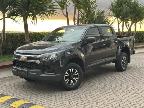 CHEVROLET S10 2.8 16V TURBO DIESEL LS CD 4X4 MANUAL CHEVROLET S10 2.8 16V TURBO DIESEL LS CD 4X4 MANUAL