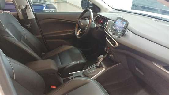 CHEVROLET-TRACKER-2024