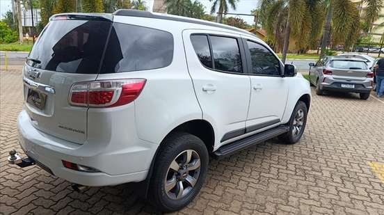 CHEVROLET-TRAILBLAZER-2.8 LT 4X4 16V TURBO DIESEL 4P AUTOMÁTICO CHEVROLET-TRAILBLAZER-2015