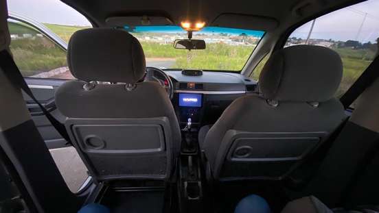 CHEVROLET-MERIVA-2010
