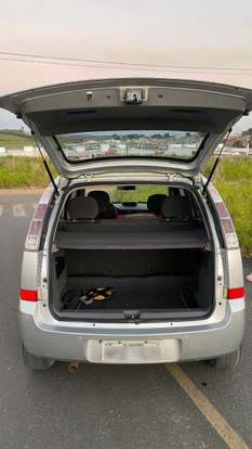 CHEVROLET-MERIVA-2010
