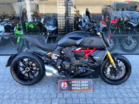 DUCATI DIAVEL 1260 S DUCATI DIAVEL 1260 S