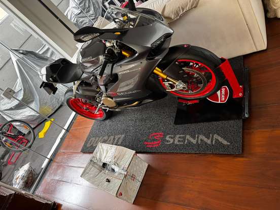 DUCATI-SUPERBIKE 1199 PANIGALE S SENNA-2014