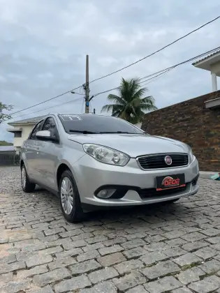 FIAT GRAND SIENA 1.4 MPI ATTRACTIVE 8V FLEX 4P MANUAL FIAT GRAND SIENA 1.4 MPI ATTRACTIVE 8V FLEX 4P MANUAL