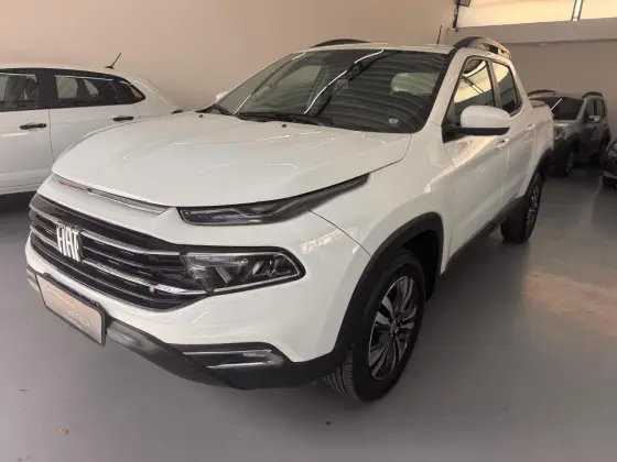 FIAT TORO 1.3 TURBO 270 FLEX FREEDOM AT6 FIAT TORO 1.3 TURBO 270 FLEX FREEDOM AT6