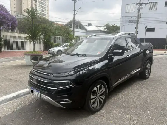 FIAT TORO 2.0 16V TURBO DIESEL VOLCANO 4WD AT9 FIAT TORO 2.0 16V TURBO DIESEL VOLCANO 4WD AT9