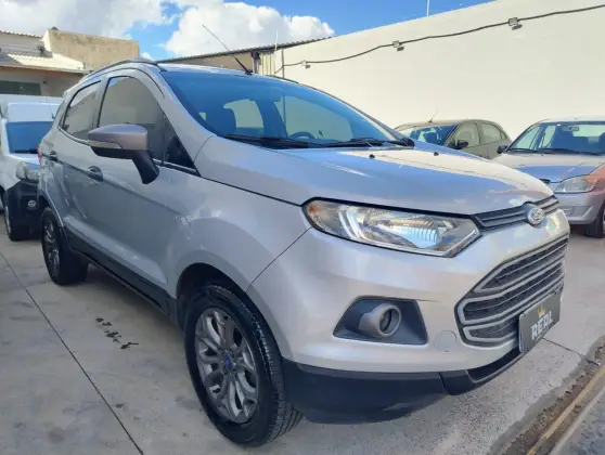 FORD ECOSPORT 1.6 FREESTYLE 16V FLEX 4P MANUAL FORD ECOSPORT 1.6 FREESTYLE 16V FLEX 4P MANUAL
