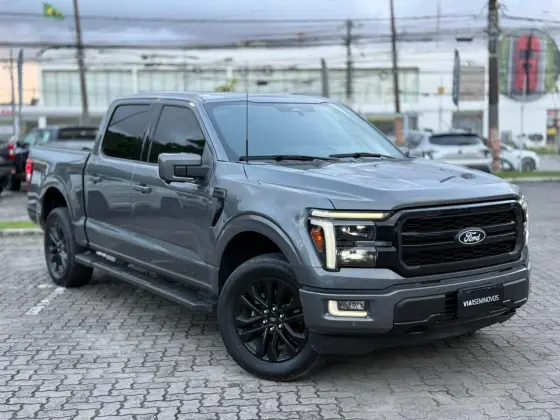 FORD F-150 5.0 V8 GASOLINA CD LARIAT BLACK FX4 AUTOMÁTICO FORD F-150 5.0 V8 GASOLINA CD LARIAT BLACK FX4 AUTOMÁTICO