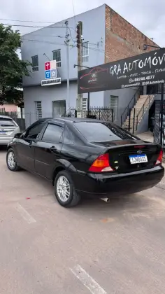FORD FOCUS 1.8 SEDAN 16V GASOLINA 4P MANUAL