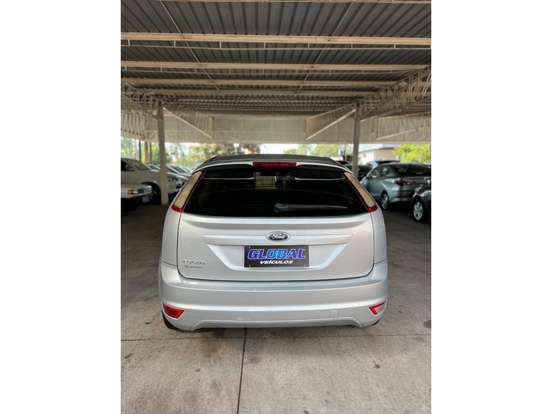 FORD-FOCUS-1.6 GL 16V FLEX 4P MANUAL FORD-FOCUS-2012