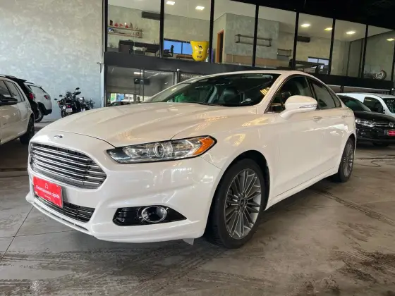 FORD FUSION 2.0 TITANIUM FWD 16V GASOLINA 4P AUTOMÁTICO FORD FUSION 2.0 TITANIUM FWD 16V GASOLINA 4P AUTOMÁTICO