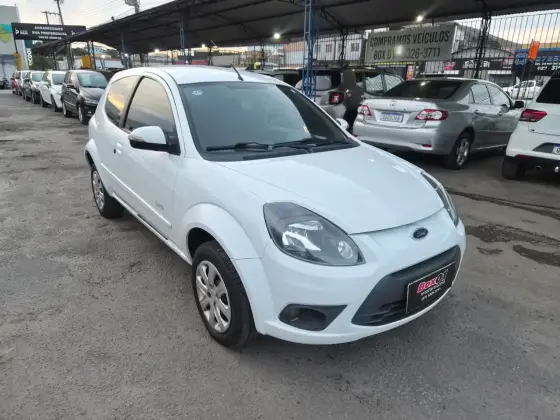 FORD KA 1.0 MPI 8V FLEX 2P MANUAL FORD KA 1.0 MPI 8V FLEX 2P MANUAL