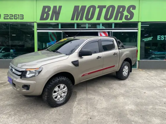 FORD RANGER 2.5 XLS 4X2 CD 16V FLEX 4P MANUAL FORD RANGER 2.5 XLS 4X2 CD 16V FLEX 4P MANUAL