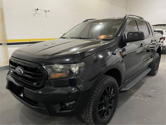 FORD RANGER 2.2 BLACK 4X2 CD 16V DIESEL 4P AUTOMÁTICO