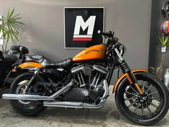 HARLEY-DAVIDSON SPORTSTER XL 883N IRON 