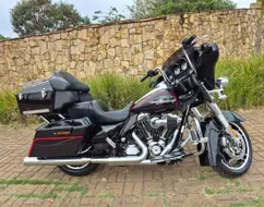 HARLEY-DAVIDSON STREET GLIDE HARLEY-DAVIDSON STREET GLIDE