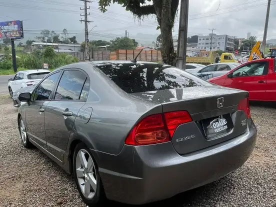 HONDA-CIVIC-1.8 LXS 16V FLEX 4P MANUAL HONDA-CIVIC-2009