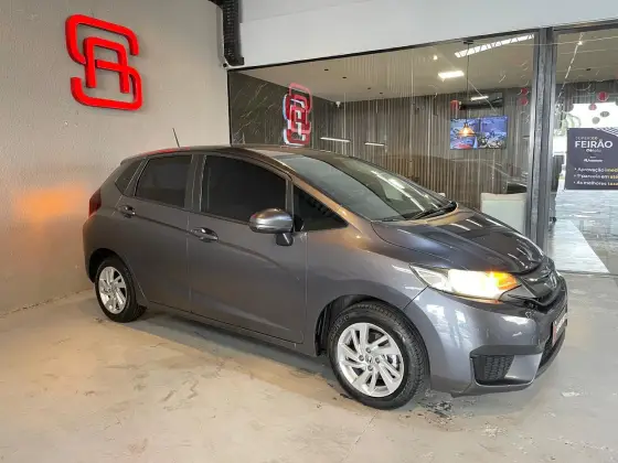 HONDA FIT 1.5 LX 16V FLEX 4P AUTOMÁTICO HONDA FIT 1.5 LX 16V FLEX 4P AUTOMÁTICO