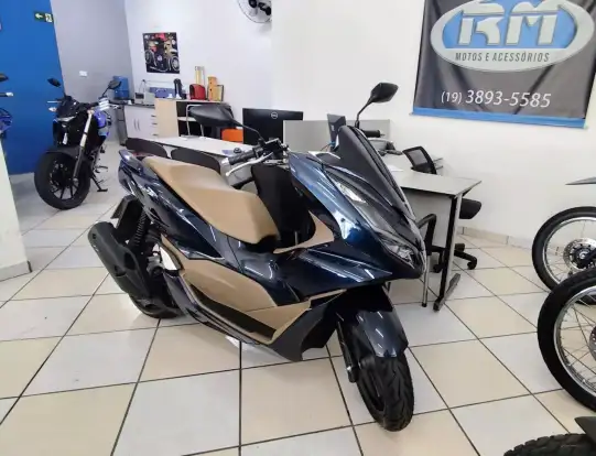 HONDA-PCX 160 DLX-2025