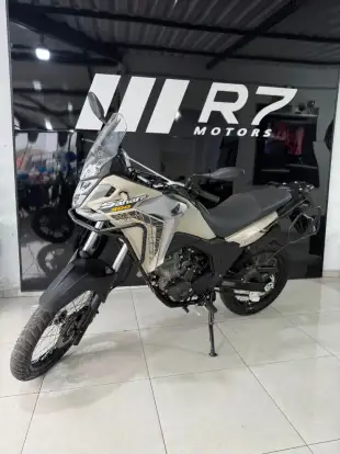 HONDA-XRE 300 SAHARA ADVENTURE-2024