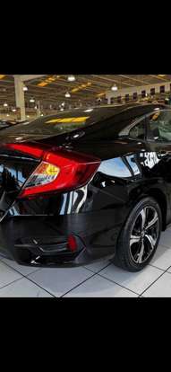 HONDA-CIVIC-2018