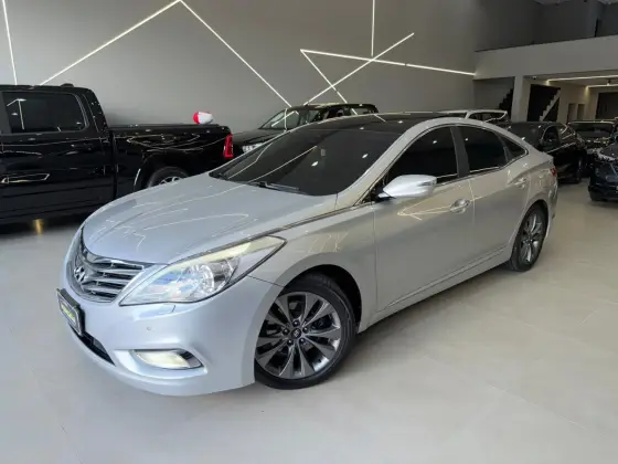 HYUNDAI AZERA 3.0 MPFI GLS V6 24V GASOLINA 4P AUTOMÁTICO