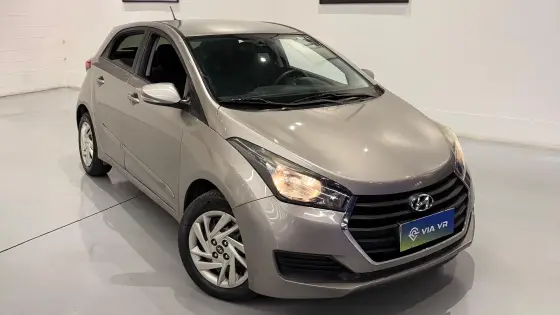 HYUNDAI HB20 1.6 COMFORT PLUS 16V FLEX 4P AUTOMÁTICO HYUNDAI HB20 1.6 COMFORT PLUS 16V FLEX 4P AUTOMÁTICO