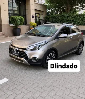 HYUNDAI HB20X 1.6 16V PREMIUM FLEX 4P AUTOMÁTICO HYUNDAI HB20X 1.6 16V PREMIUM FLEX 4P AUTOMÁTICO