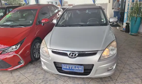 HYUNDAI I30 2.0 MPFI GLS 16V GASOLINA 4P AUTOMÁTICO HYUNDAI I30 2.0 MPFI GLS 16V GASOLINA 4P AUTOMÁTICO