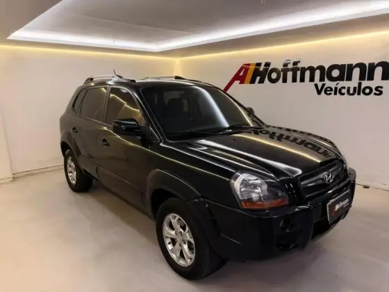 HYUNDAI TUCSON 2.0 MPFI GLS 16V 143CV 2WD FLEX 4P AUTOMÁTICO HYUNDAI TUCSON 2.0 MPFI GLS 16V 143CV 2WD FLEX 4P AUTOMÁTICO