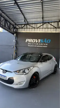 HYUNDAI VELOSTER 1.6 16V GASOLINA 3P AUTOMÁTICO HYUNDAI VELOSTER 1.6 16V GASOLINA 3P AUTOMÁTICO