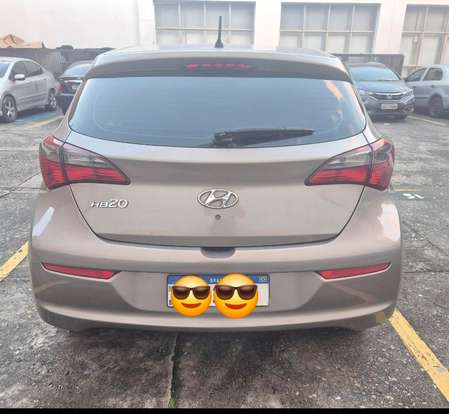 HYUNDAI-HB20-2018
