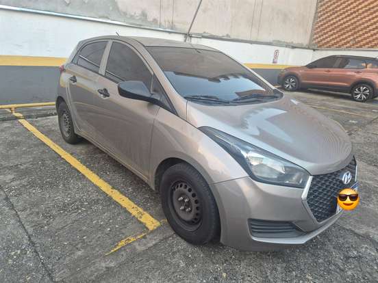 HYUNDAI-HB20-2018