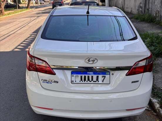 HYUNDAI-HB20S-1.0 COMFORT STYLE 12V FLEX 4P MANUAL HYUNDAI-HB20S-2013