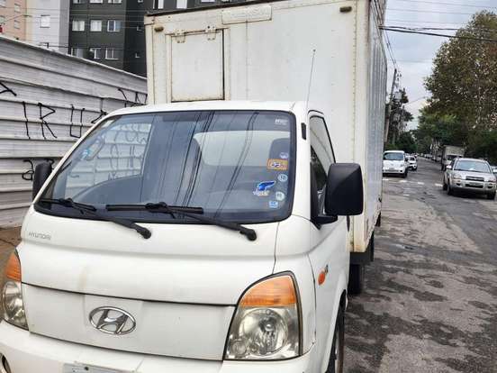 HYUNDAI-HR-2.5 TCI HD LONGO COM CAÇAMBA 4X2 8V 97CV TURBO INTERCOOLER DIESEL 2P MANUAL HYUNDAI-HR-2008